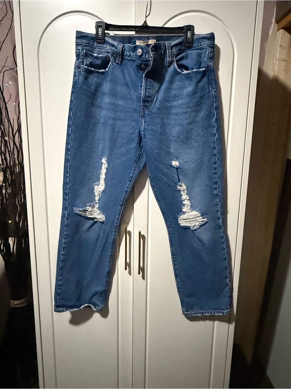 Levi's Wedgie Blue Distressed Ankle Jeans